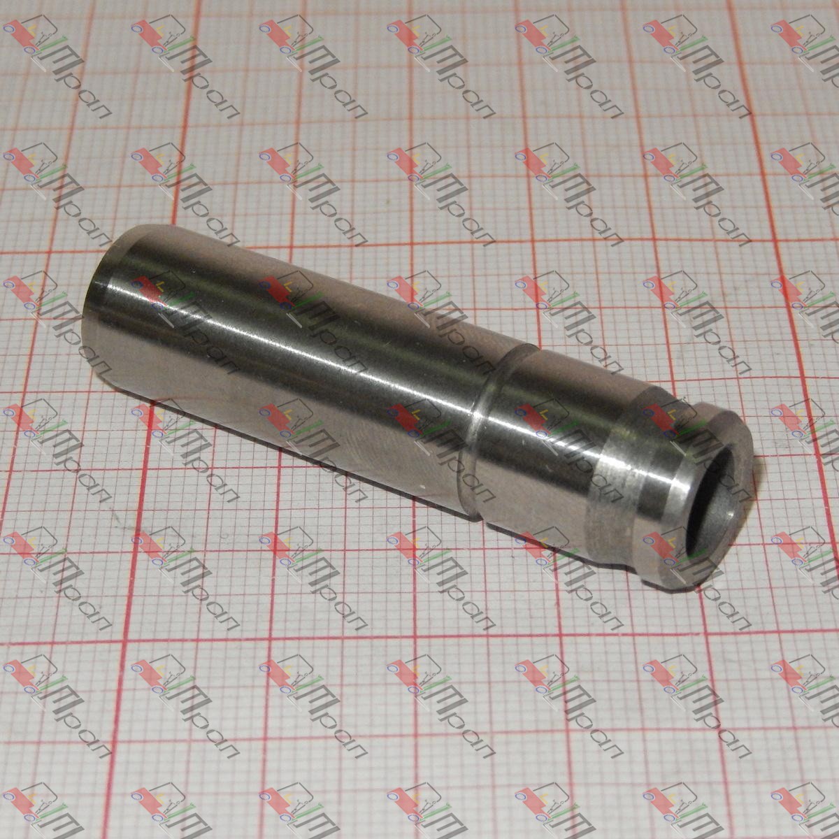 TOYOTA 11122-76007-71 (11126-76003-71) Направляющая клапана (RV)