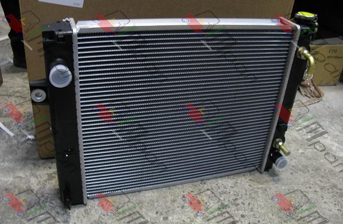 NISSAN 16420-26630-71, 16420-36610-71, 16410-23430-71 Радиатор 1DZ (8FD20) (8FD30) 